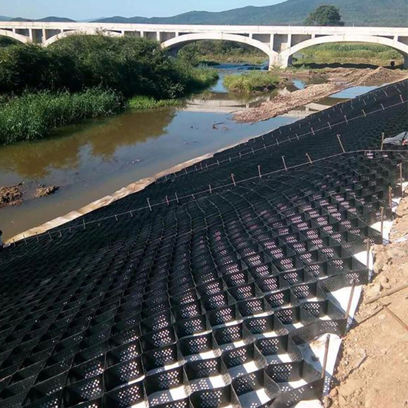 HDPE Pea Gravel Stabilizer Grid Geocells di Geoweb del favo per controllo dell'erosione 1