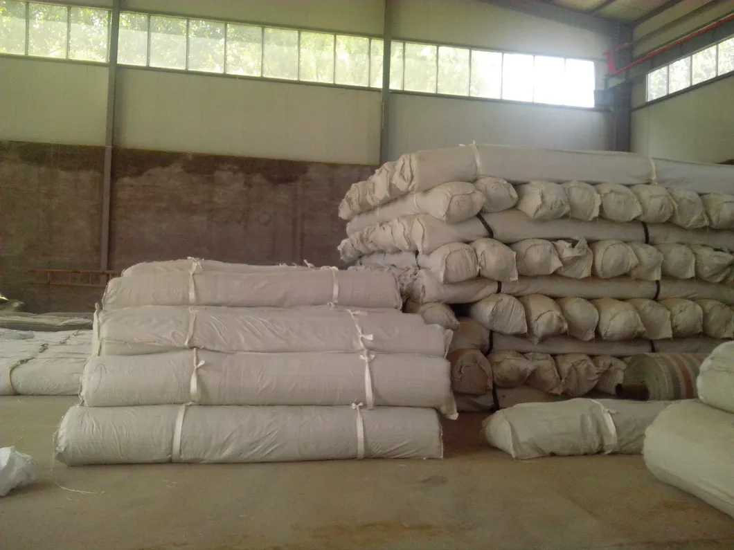 Acqua di stagno Geosintetico anti-siccatura GCL Matto di rivestimento in argilla Gcl Bentonite Geosintetico per discarica 15