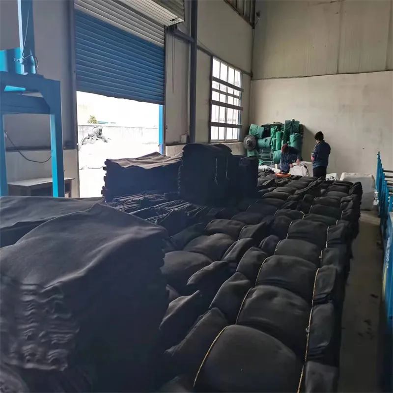 Geosacca geotessile industriale 40*80cm per la protezione delle scarpate autostradali, per l'afforestazione, la piantumazione di erba e il controllo delle inondazioni 10