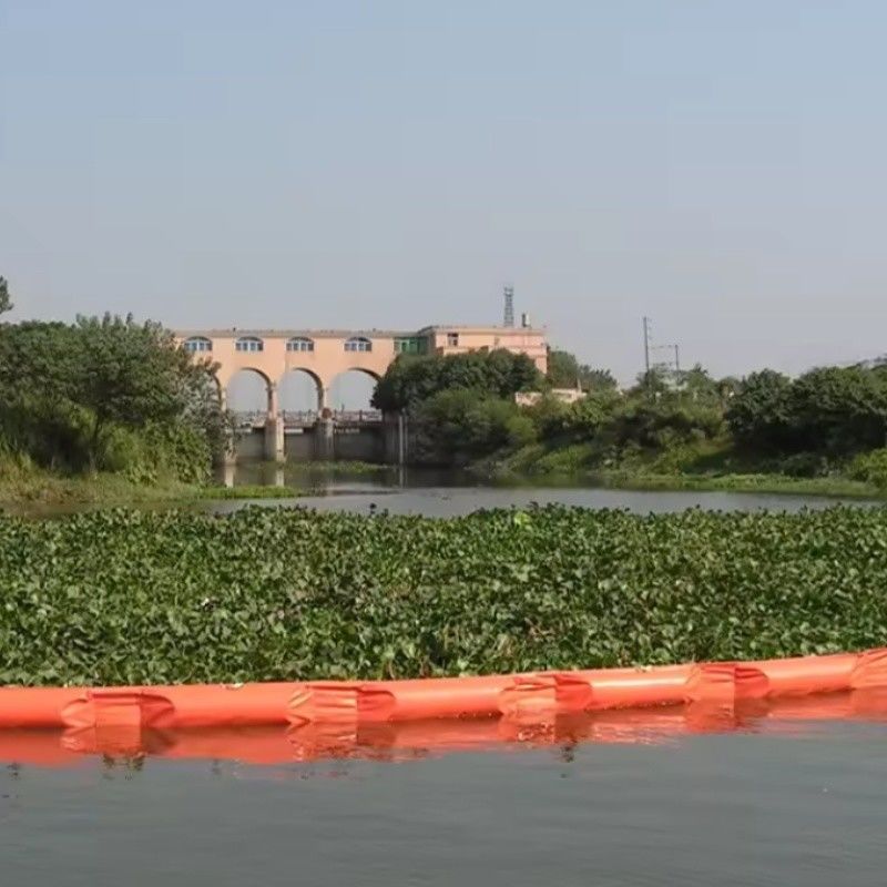 Permeabile per l'acqua e galleggiante per ambienti acquatici Eco-friendly Oil Spilling Boom PVC galleggiante