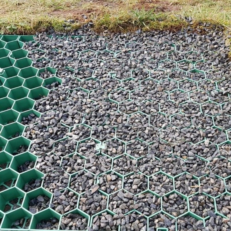 Pavimentatore di erba in HDPE duraturo e ecologico per viali, giardini, rinforzo del prato e stabilizzazione della ghiaia del parcheggio