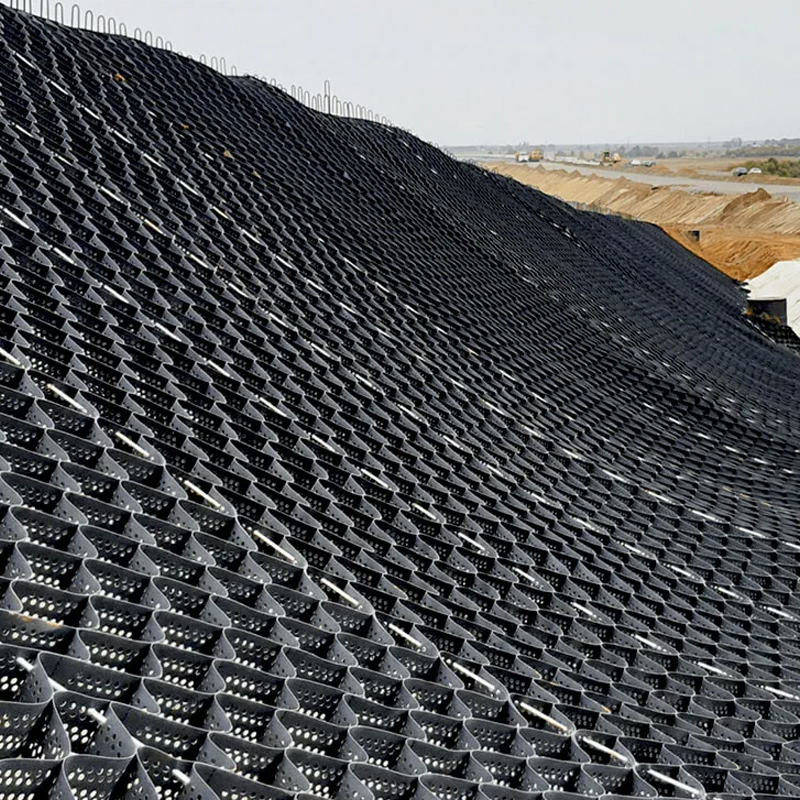 Rete plastica biassiale ad alta resistenza alla trazione – 30kN/m Geogriglia in PP/PET nera per il rinforzo del terreno e la stabilizzazione del fondo stradale