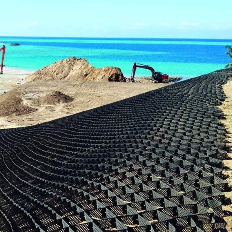 Geogriglia in HDPE con fori, sistema di confinamento cellulare ad alta resistenza, geogriglia a nido d'ape in HDPE per fondazioni stradali, protezione pendii, parcheggi, vialetti, muri di contenimento