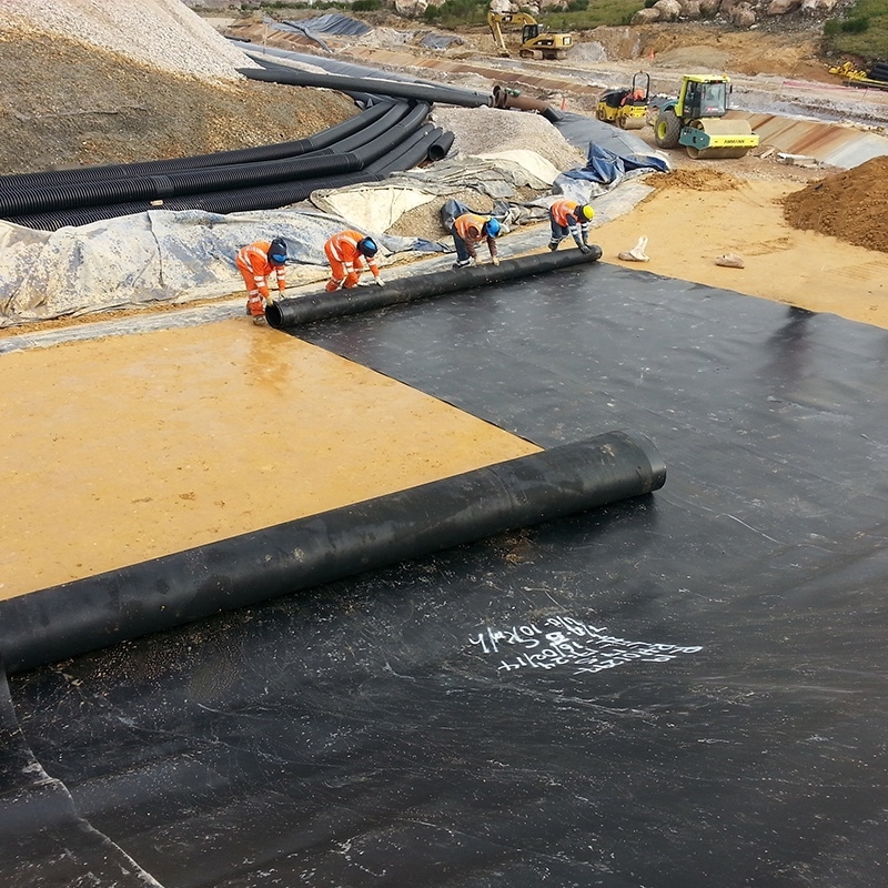 Membrana impermeabile in HDPE per acquacoltura, allevamenti ittici, laghetti, dighe, piscine e applicazioni di contenimento idrico