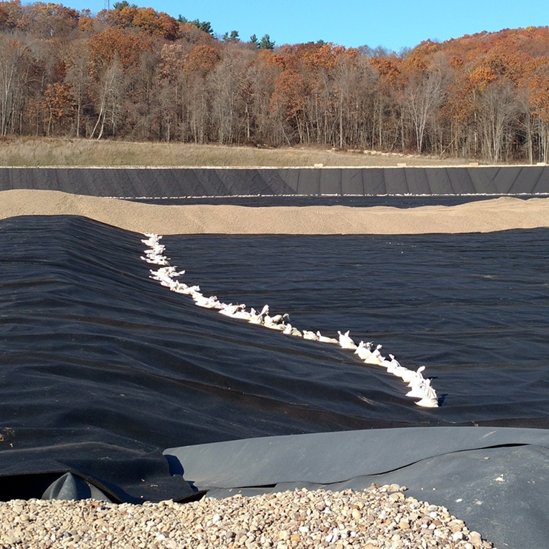 Prezzo di fabbrica 100% vergine Polietilene ad alta densità anti-siqueazione impermeabile liscia di texture HDPE Geomembrana rivestimento stagno per discarica miniera diga Acqua lago rivestimento stagno