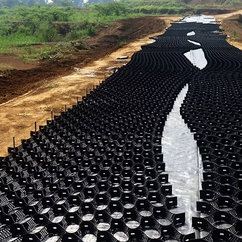 Geogriglia stradale standard ASTM in plastica a nido d'ape HDPE per ghiaia per rinforzo di muri di contenimento, protezione di pendii, vialetti, controllo dell'erosione
